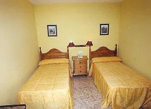 Apartamentos Mediterraneo contacts